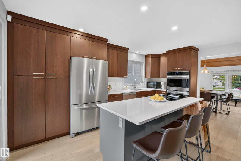 9047 94 Street NW, Edmonton — listing photo 12