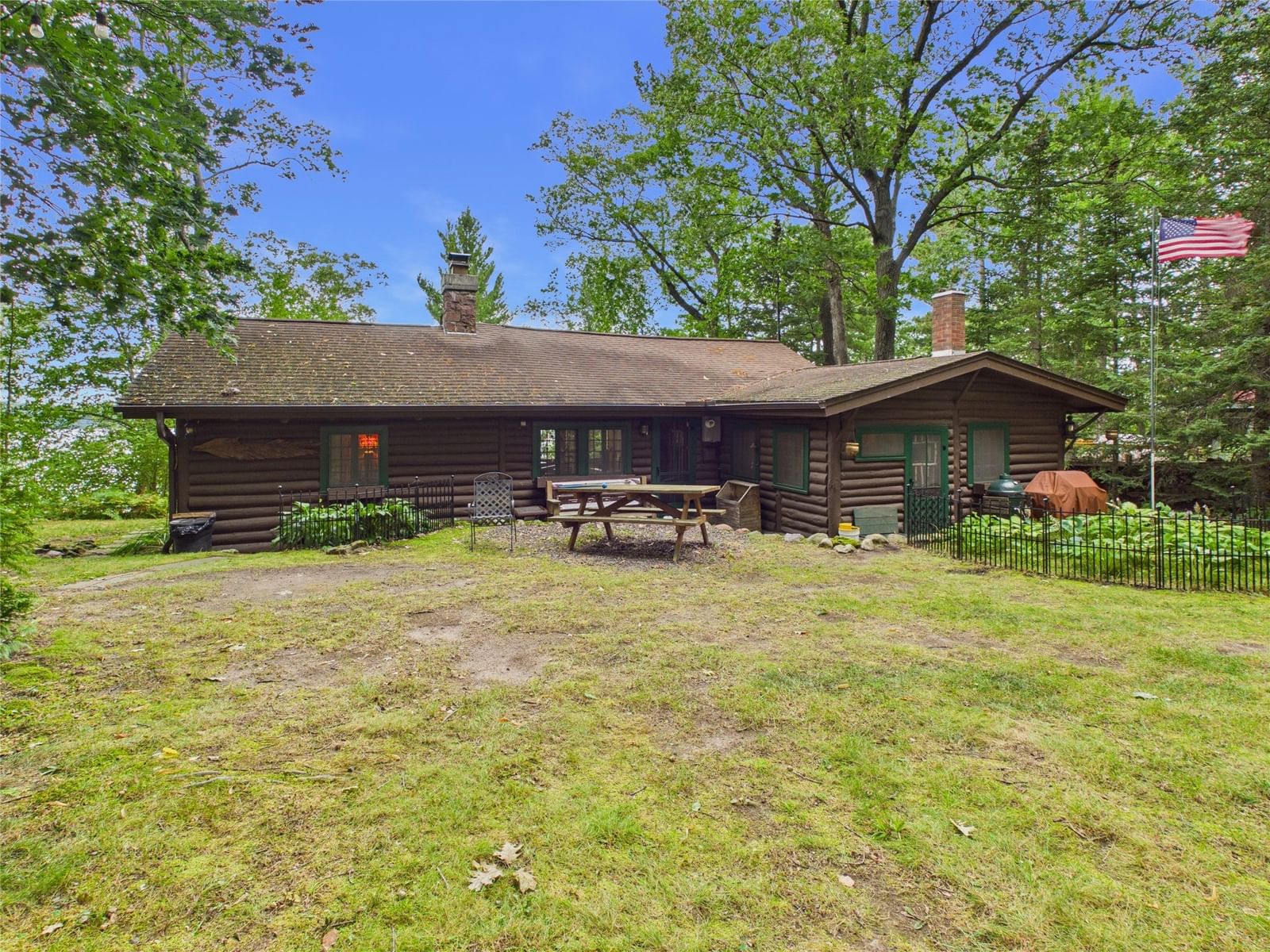 15458 W Victory Heights Circle