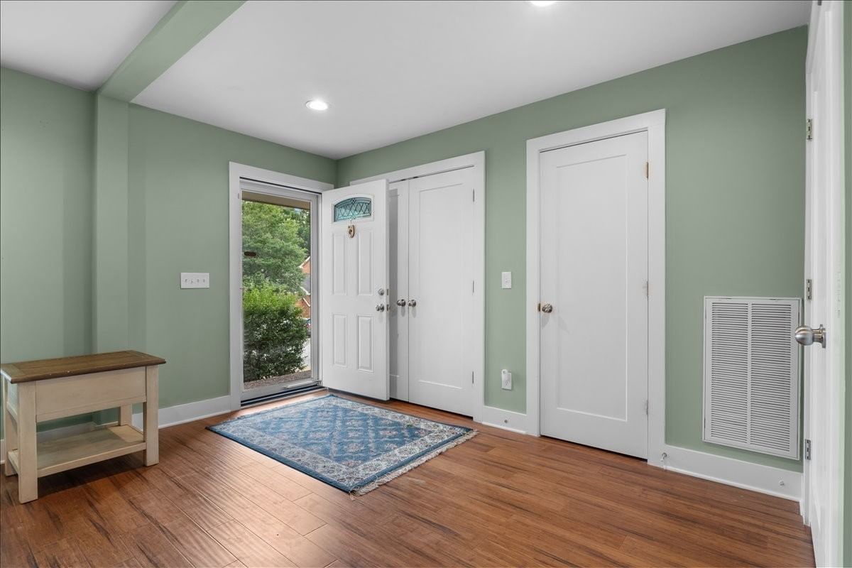 1622 Vineland Dr — photo 5