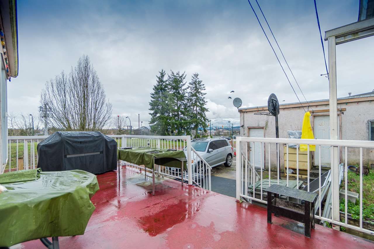 Listing Image 9