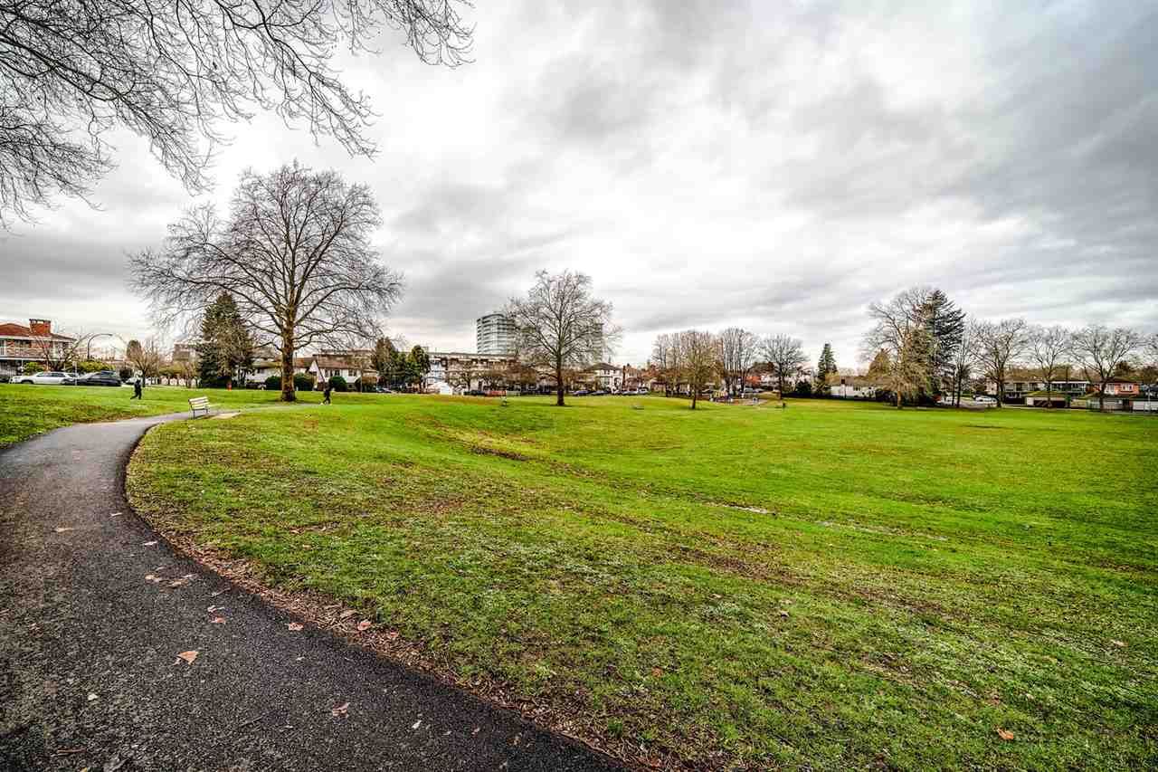 Listing Image 27