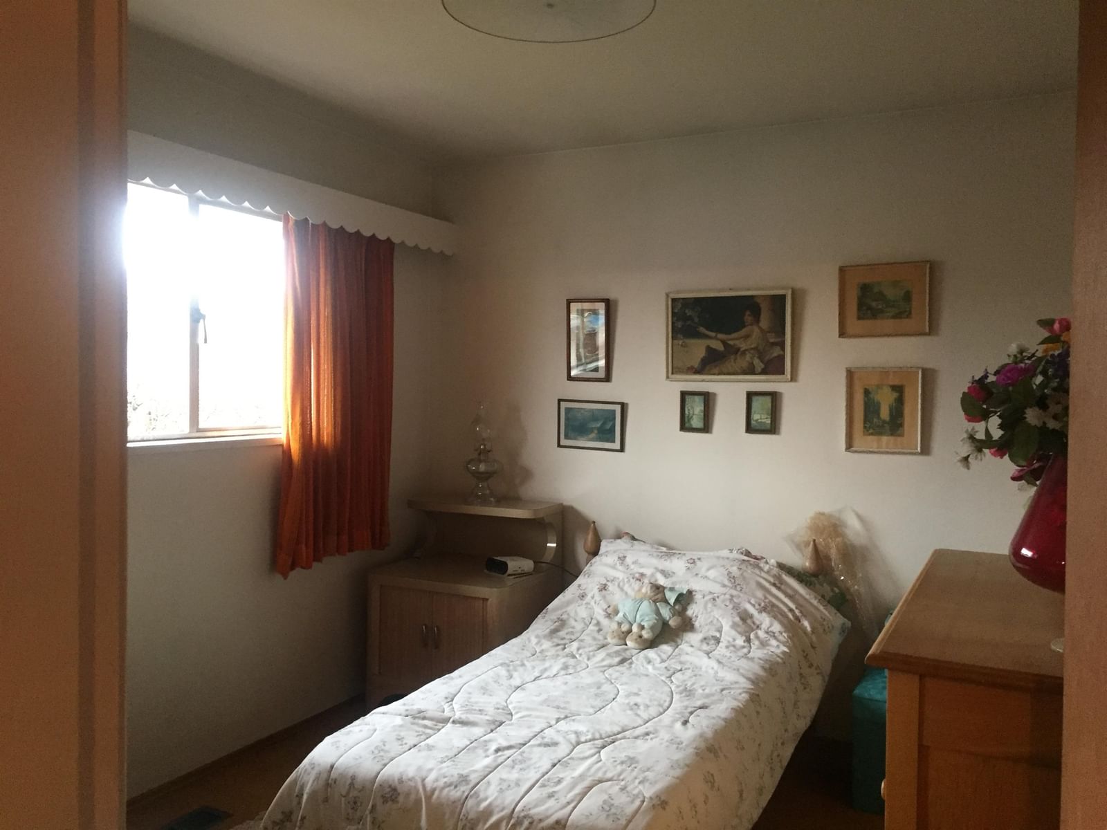 Listing Image 9