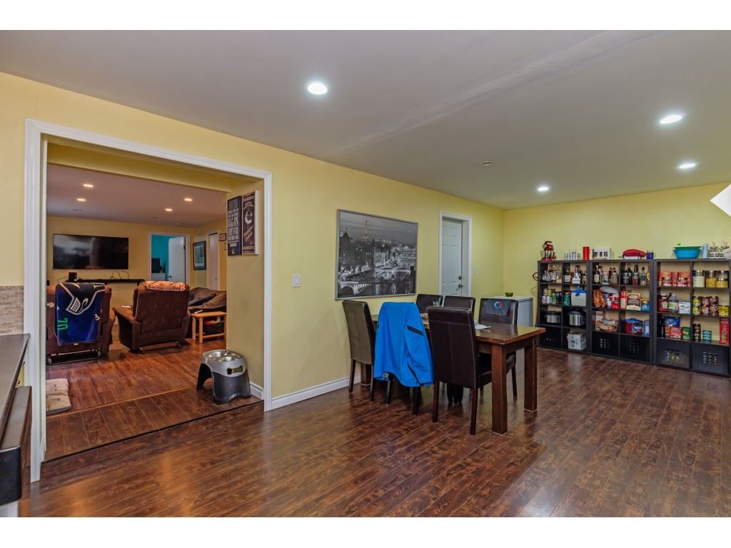 Listing Image 25