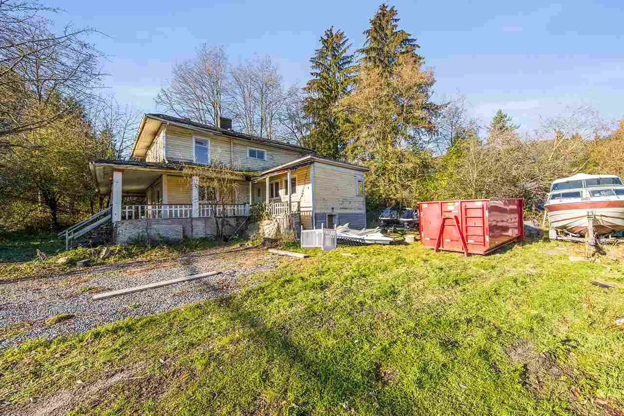 Listing Image 4