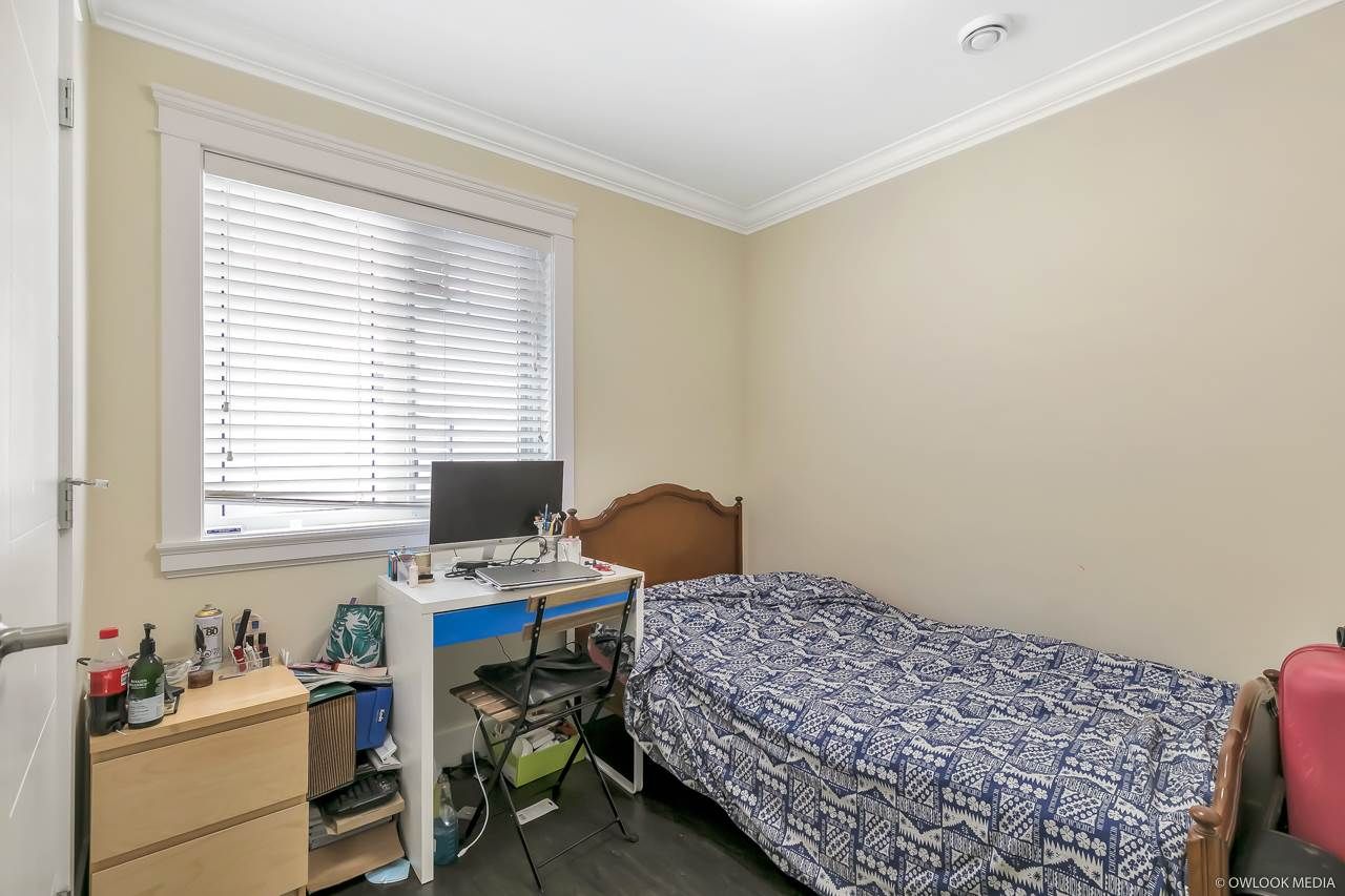 Listing Image 16