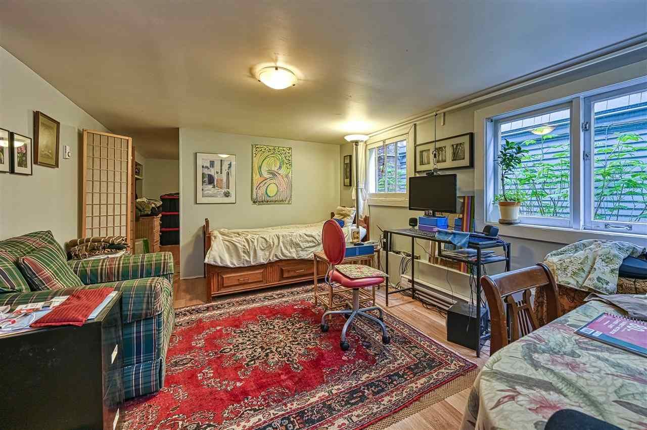 Listing Image 14