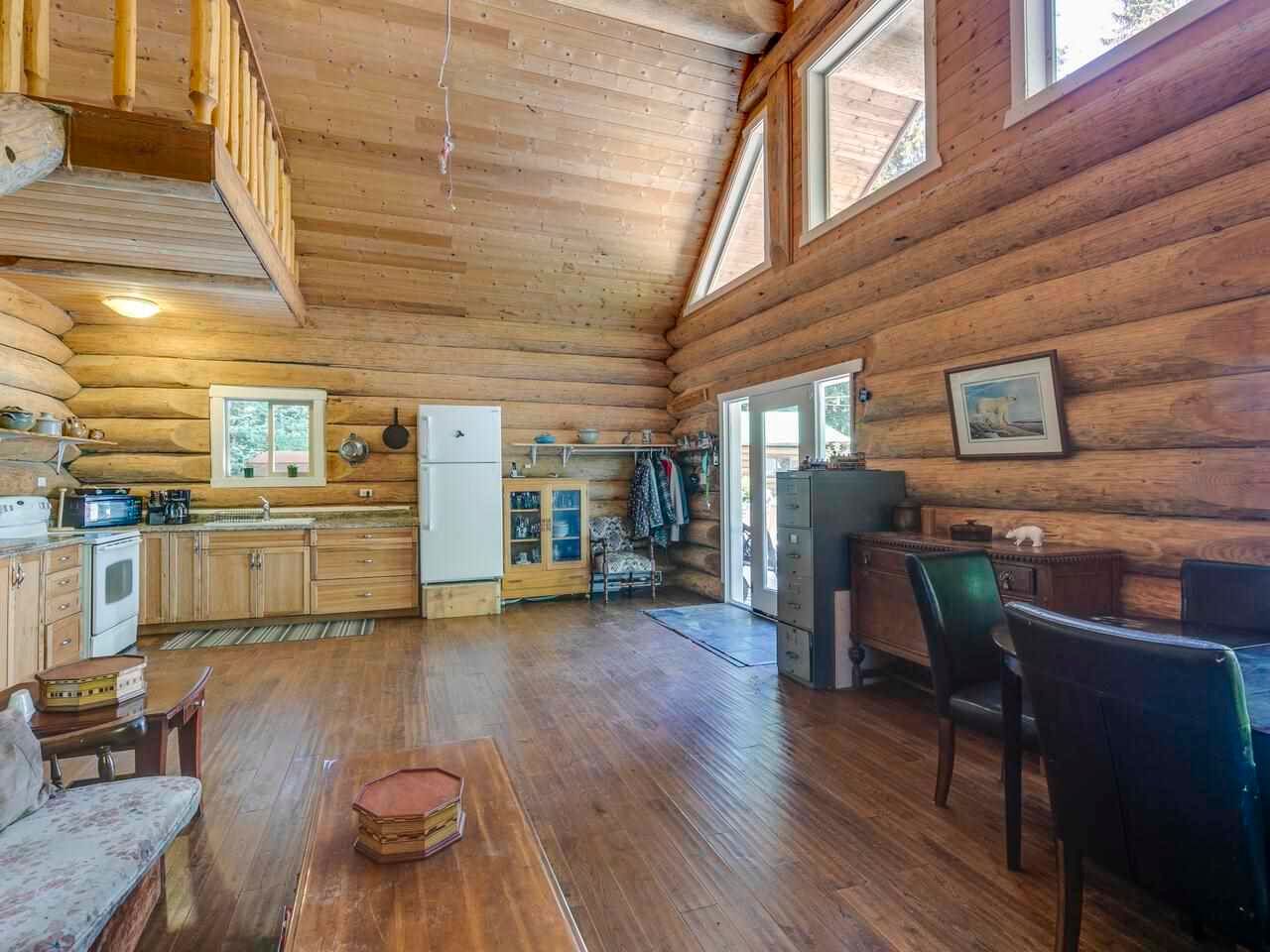 Listing Image 5