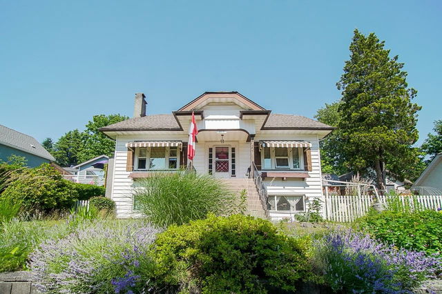 817 Sangster Place