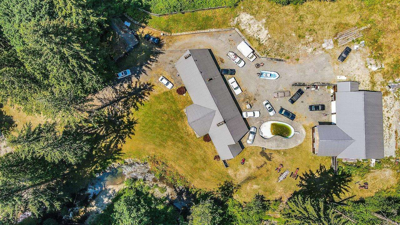 Listing Image 16