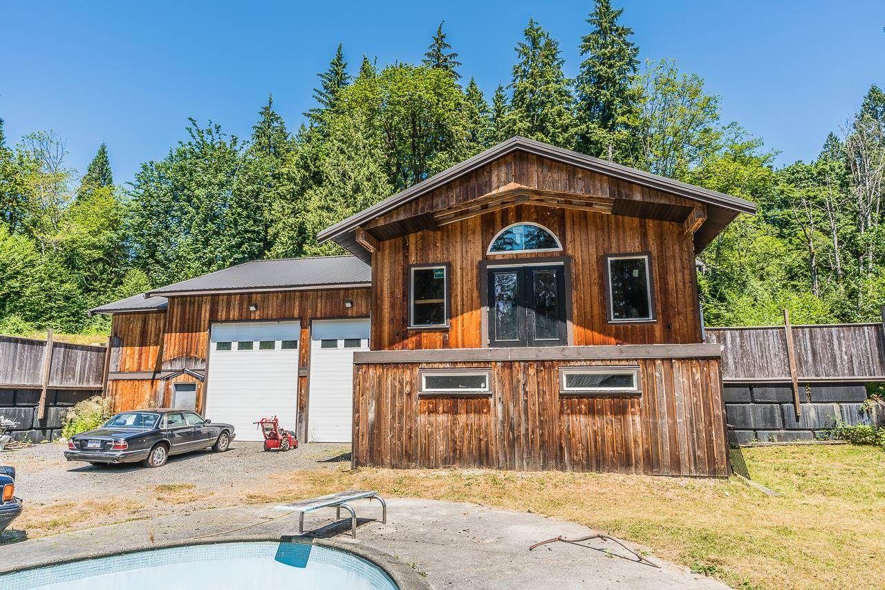 Listing Image 5