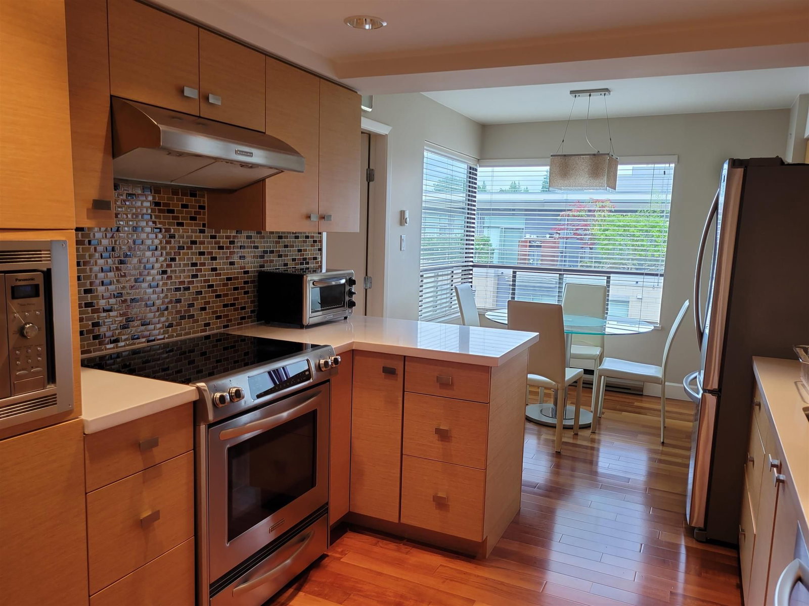 Listing Image 15