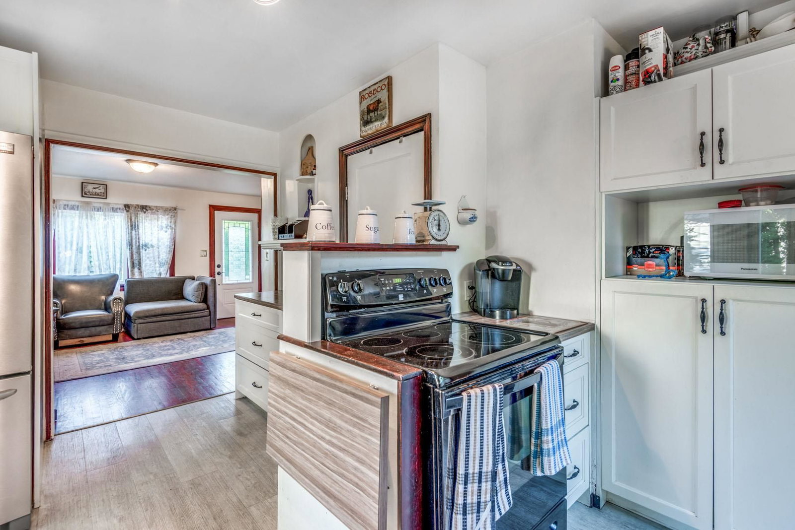Listing Image 10