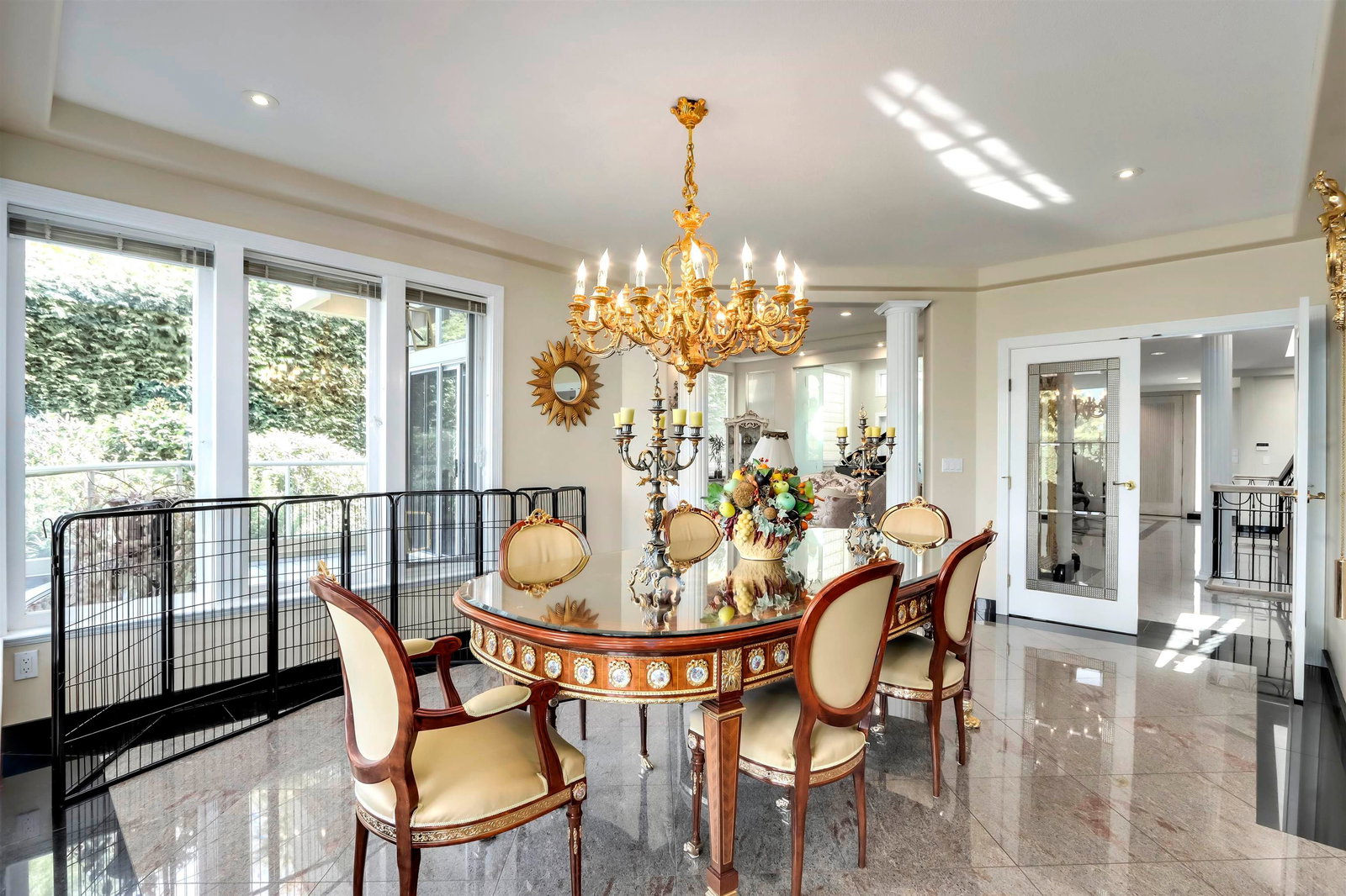 Listing Image 10