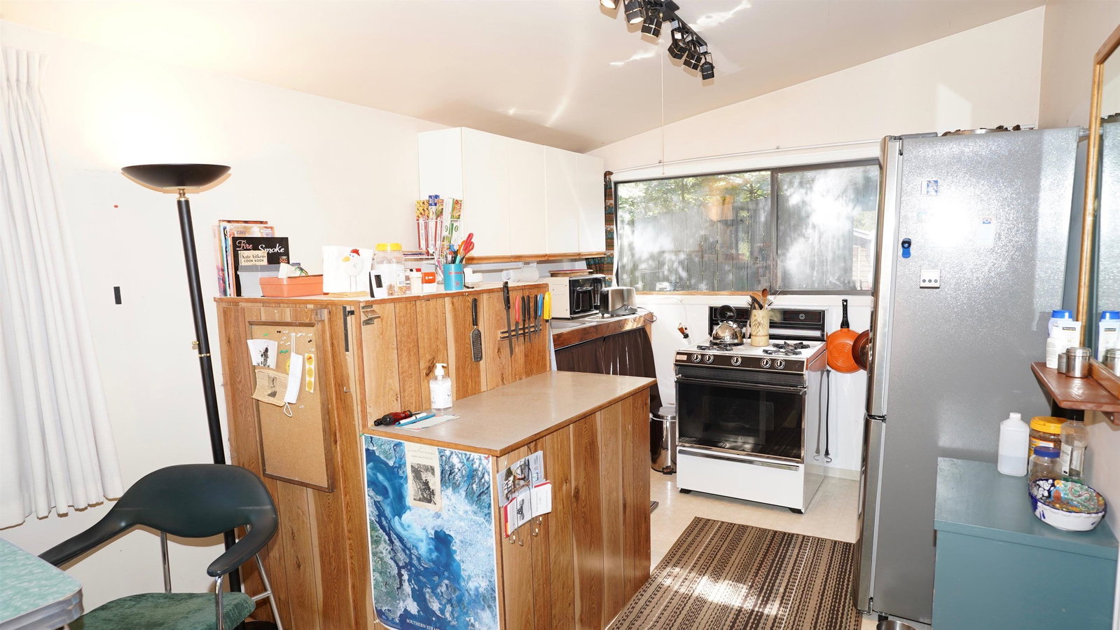 Listing Image 14