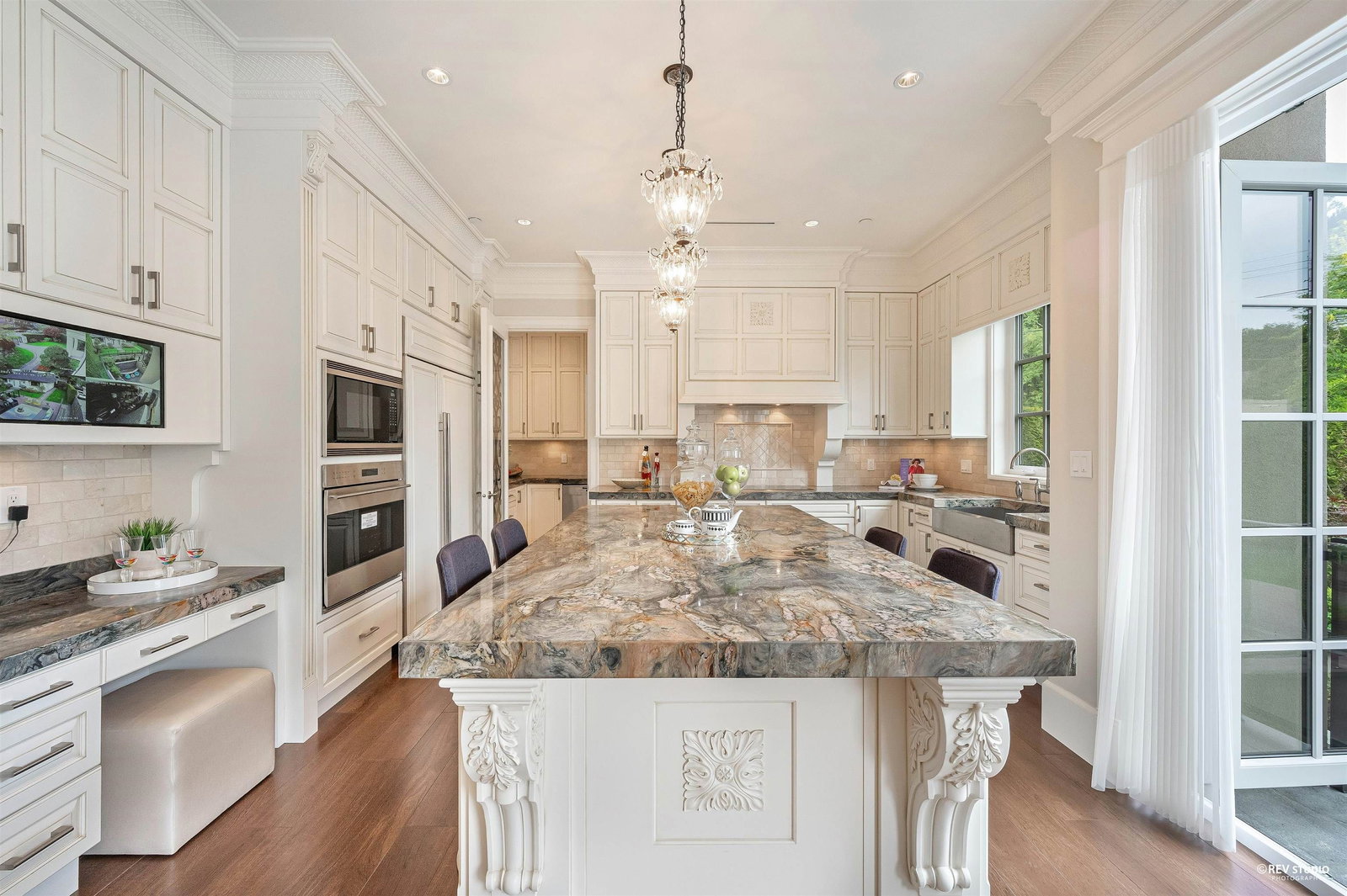 Listing Image 9
