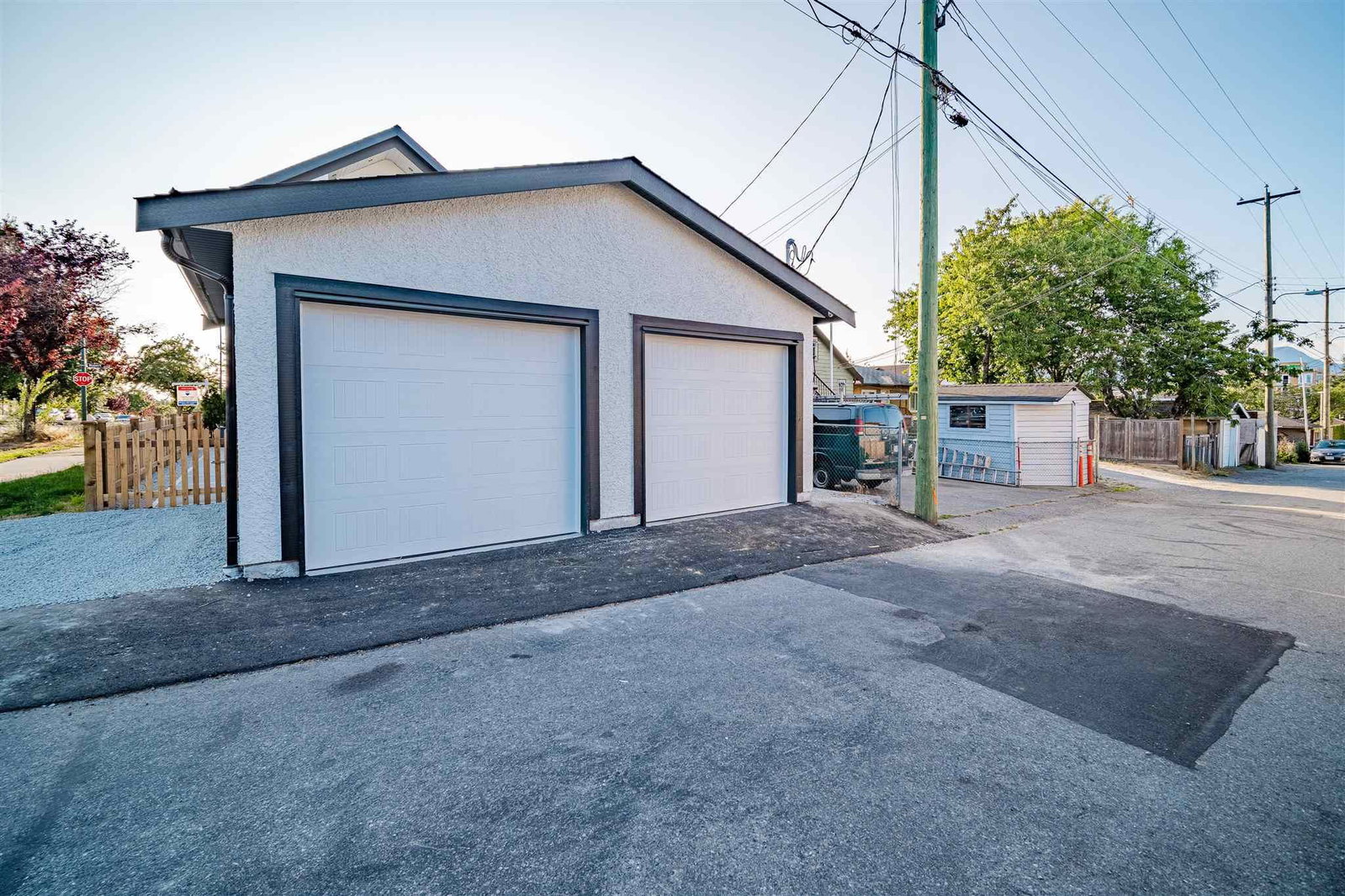 Listing Image 20