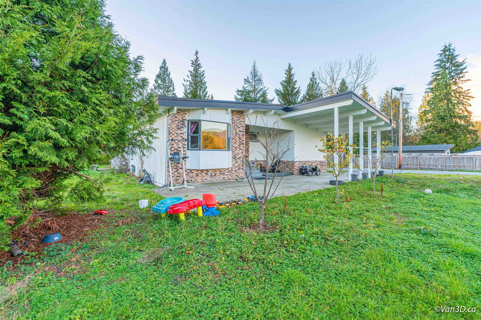 Listing Image 9