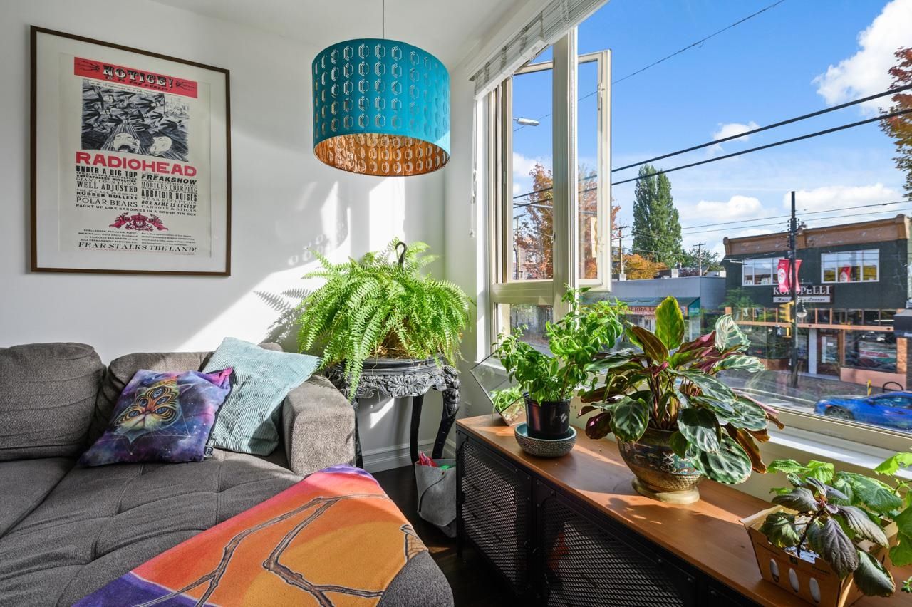 Listing Image 10