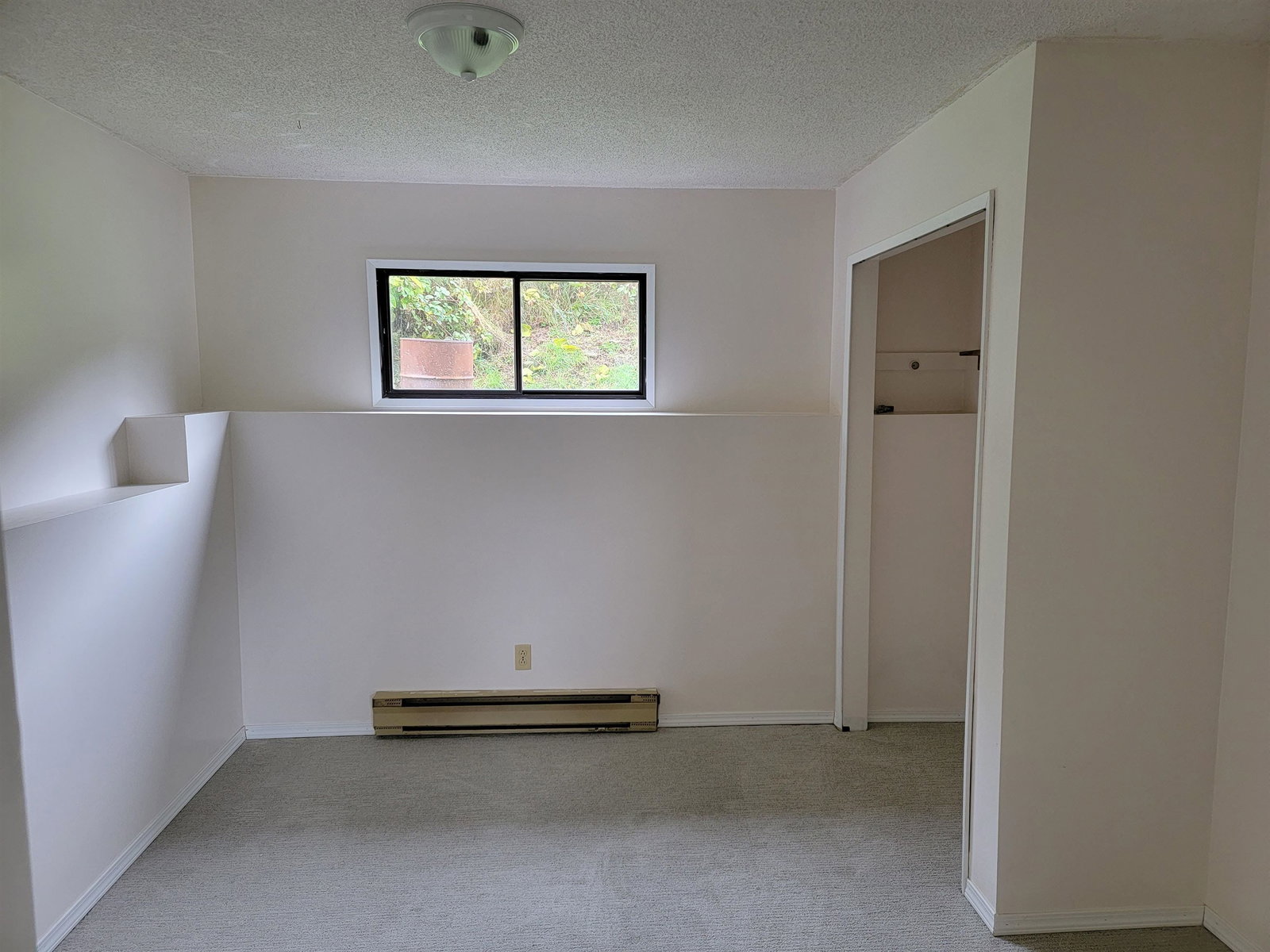 Listing Image 26