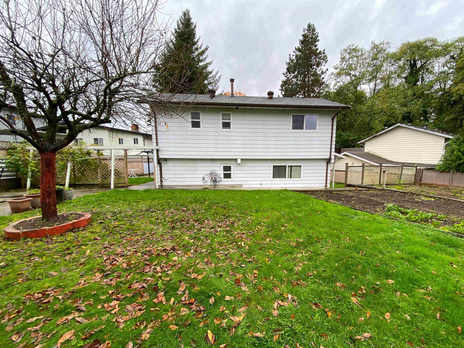 Listing Image 13