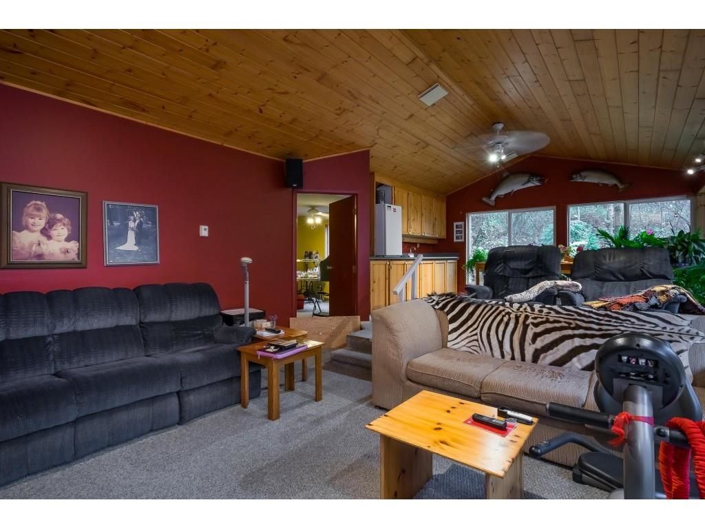 Listing Image 18