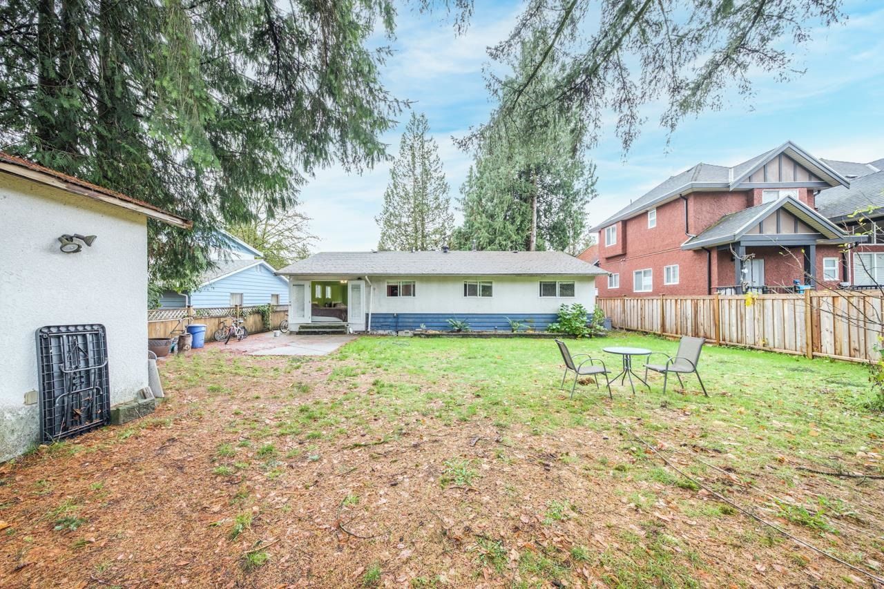Listing Image 8