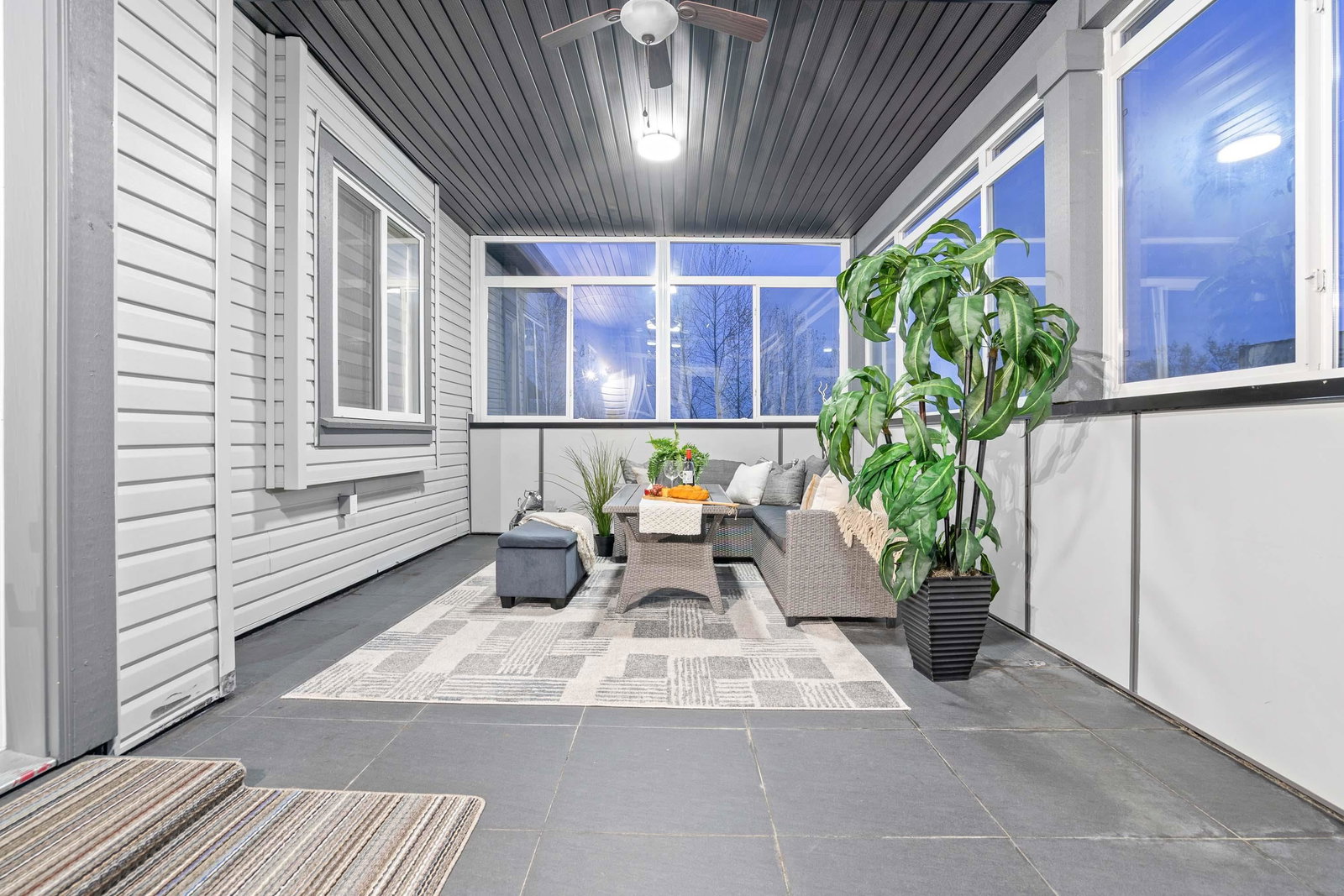 Listing Image 17