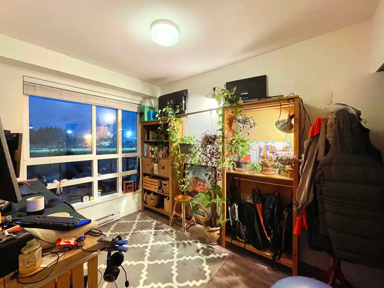 Listing Image 15