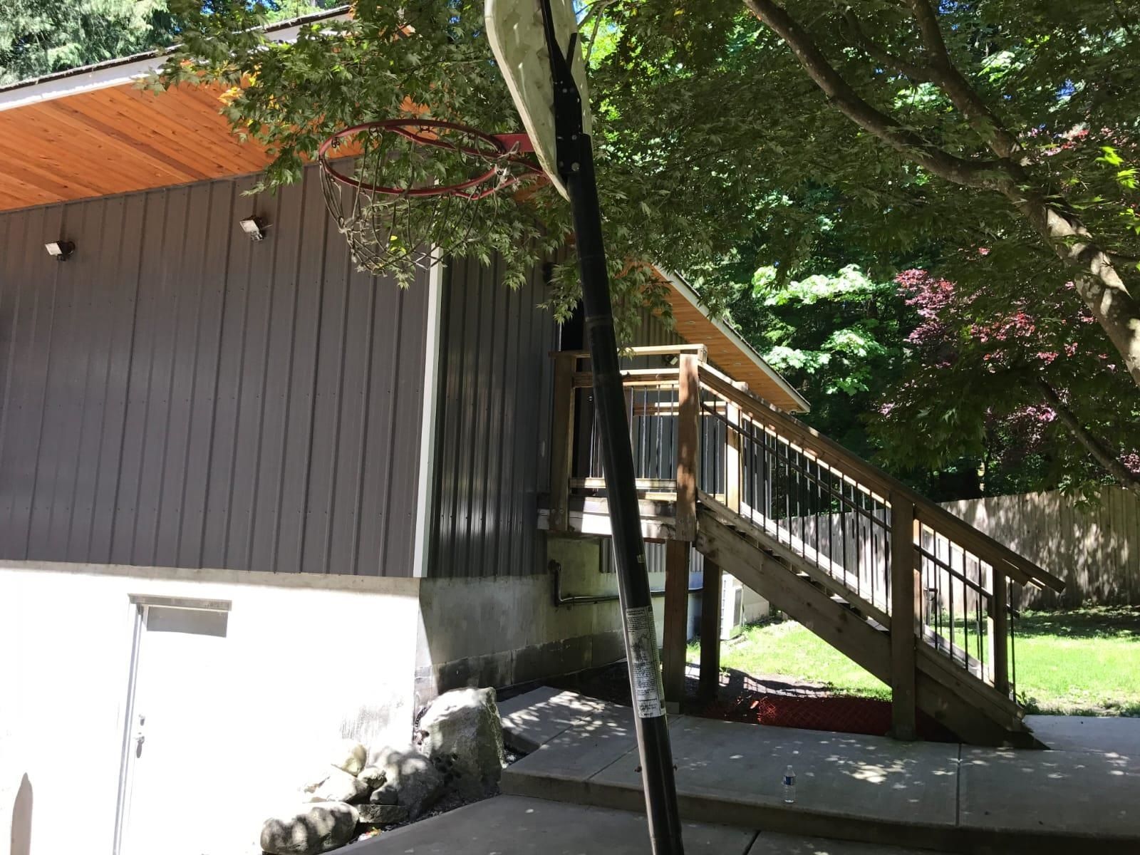 Listing Image 18