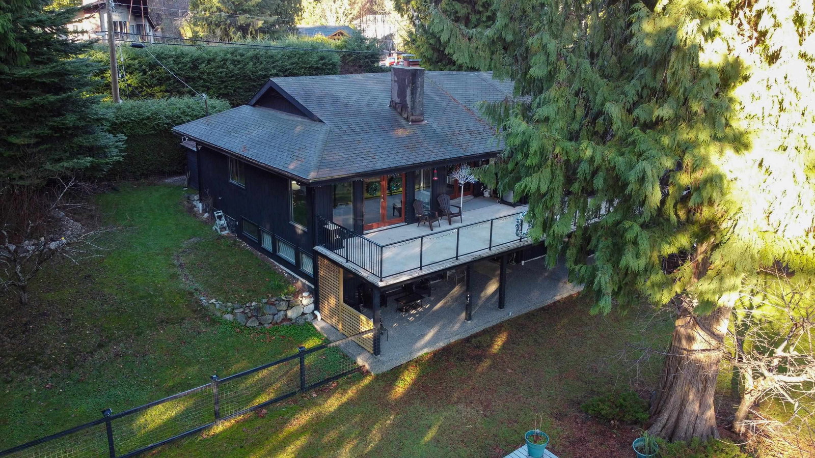 Listing Image 10