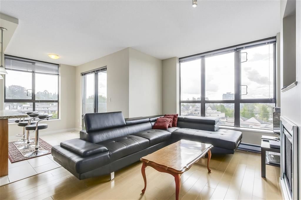 Listing Image 9