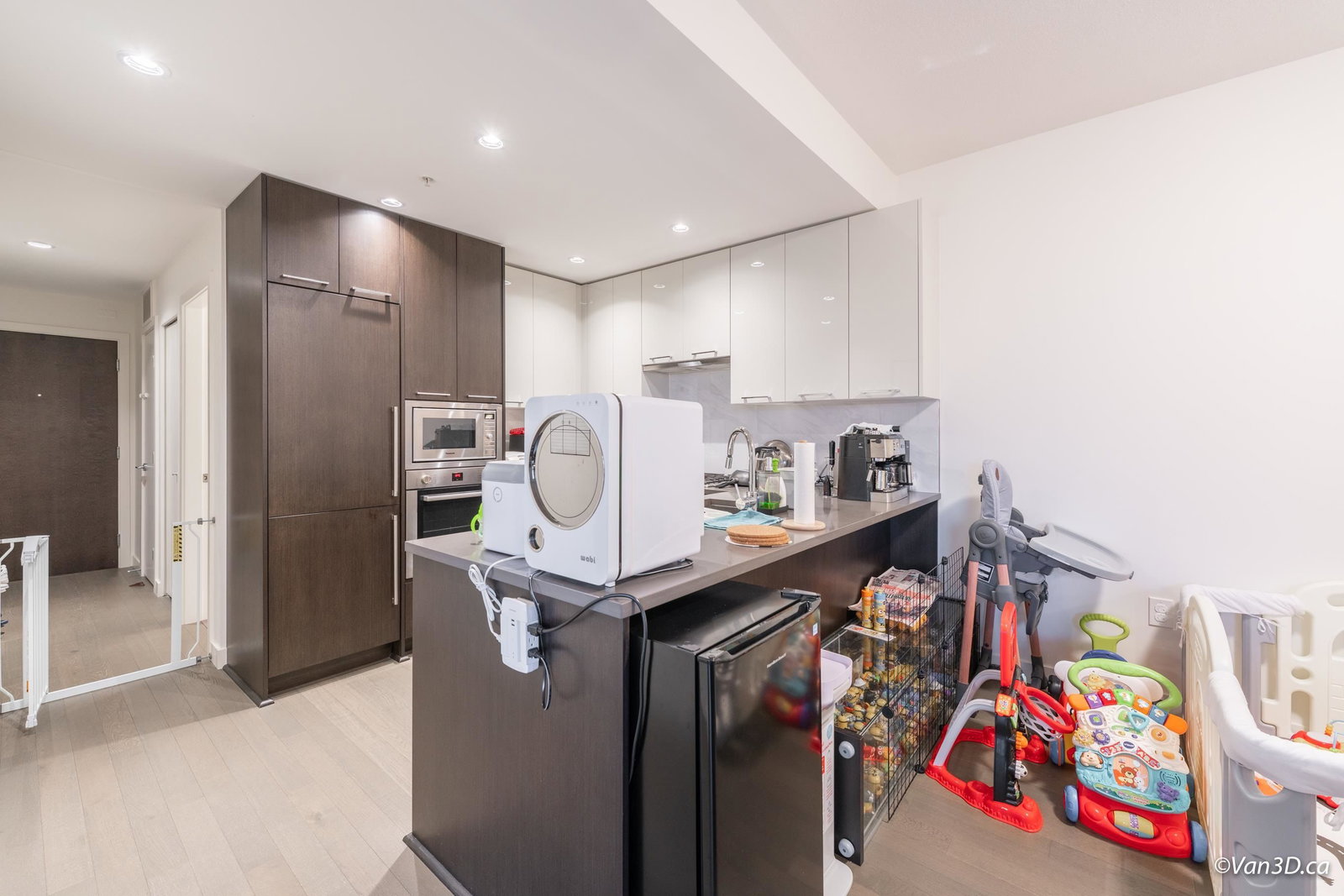 Listing Image 13
