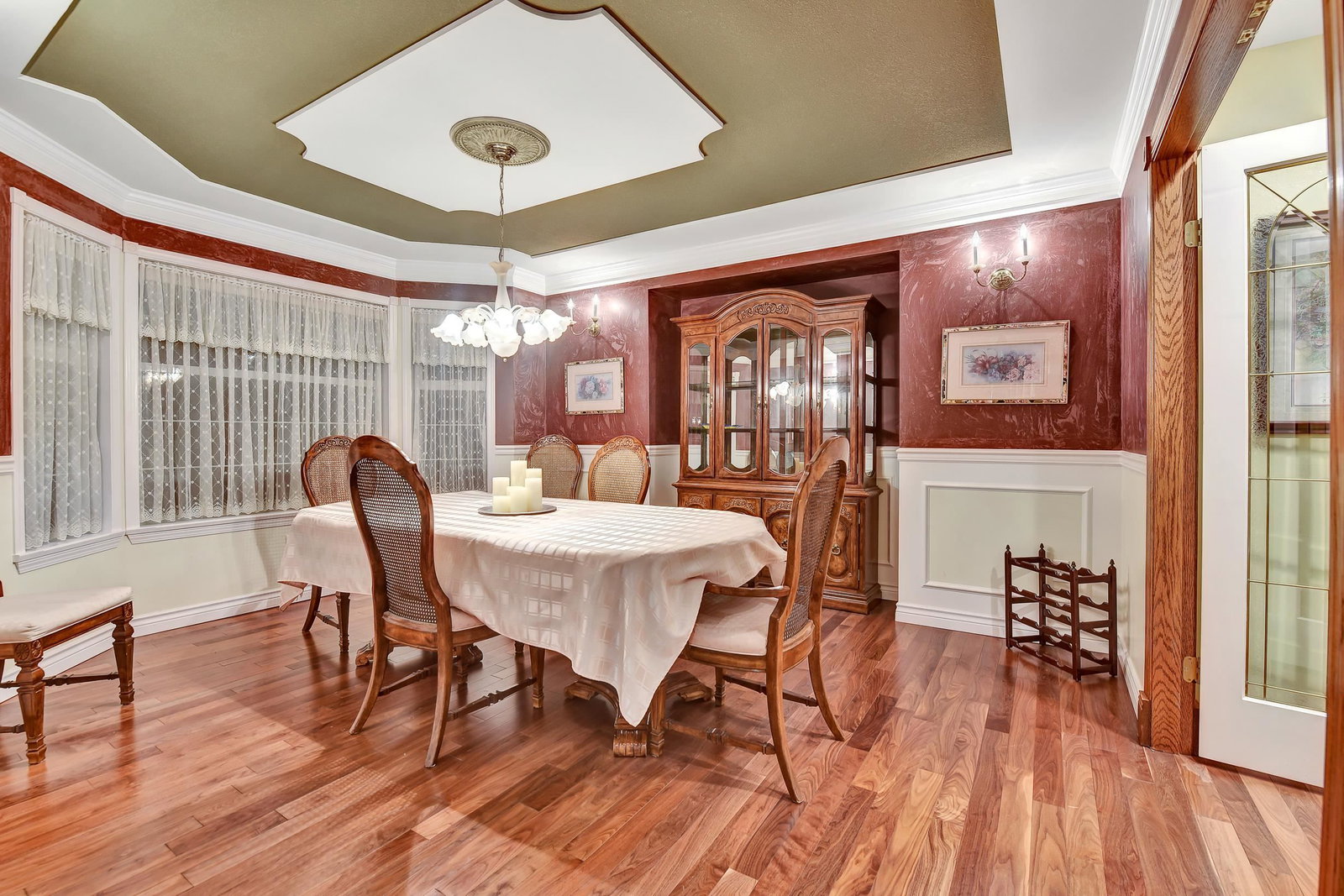 Listing Image 15
