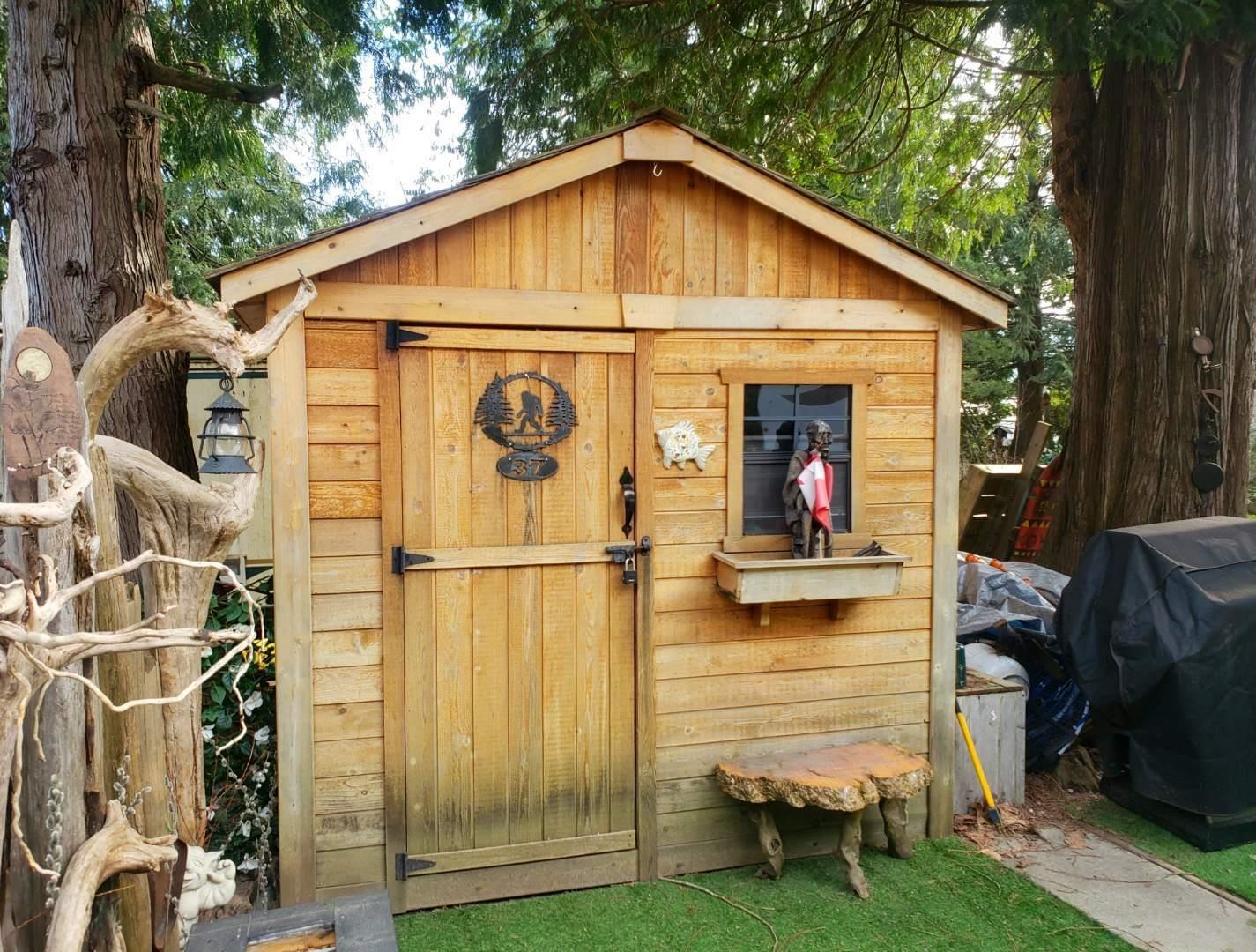 Listing Image 4