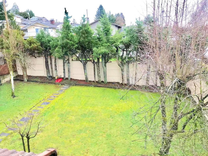 7204 Ridge Drive, Burnaby, V5B 1B5 | Image 3