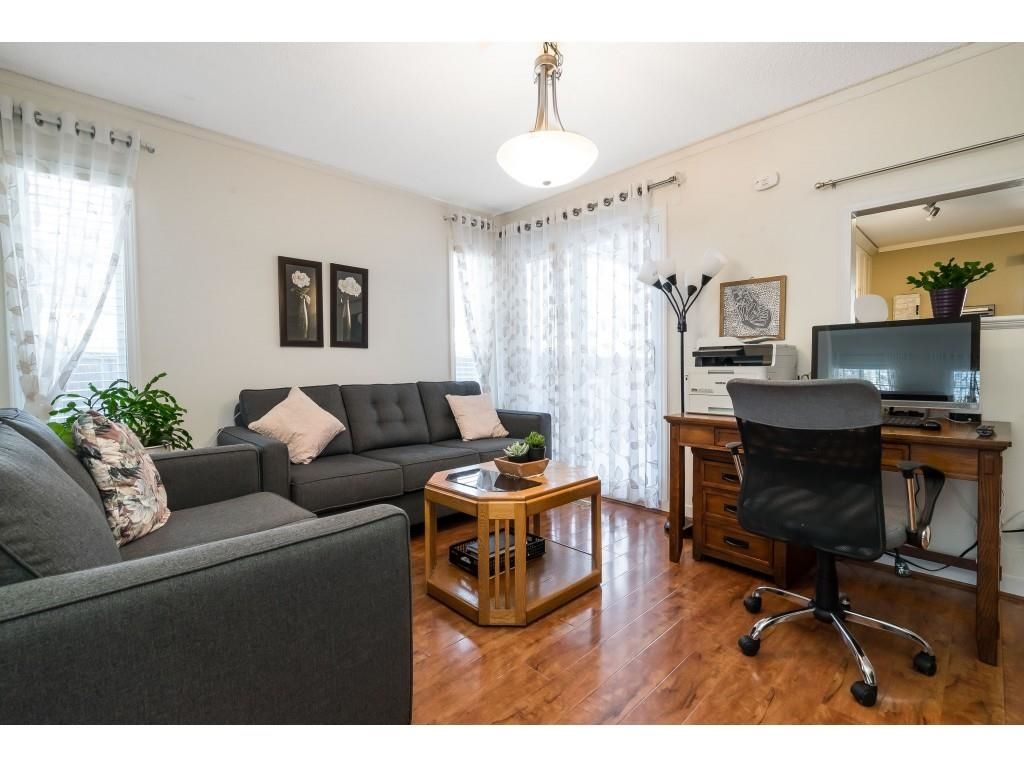 Listing Image 18