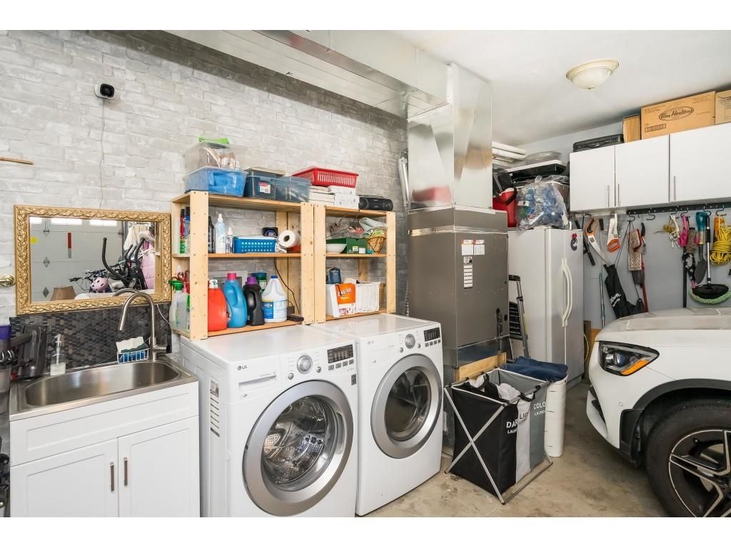 Listing Image 37