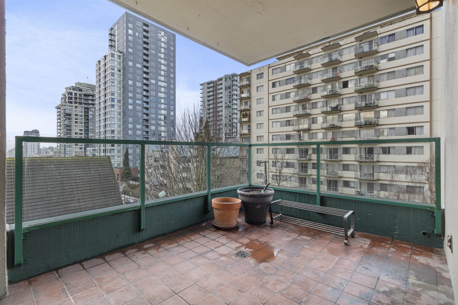 Listing Image 17