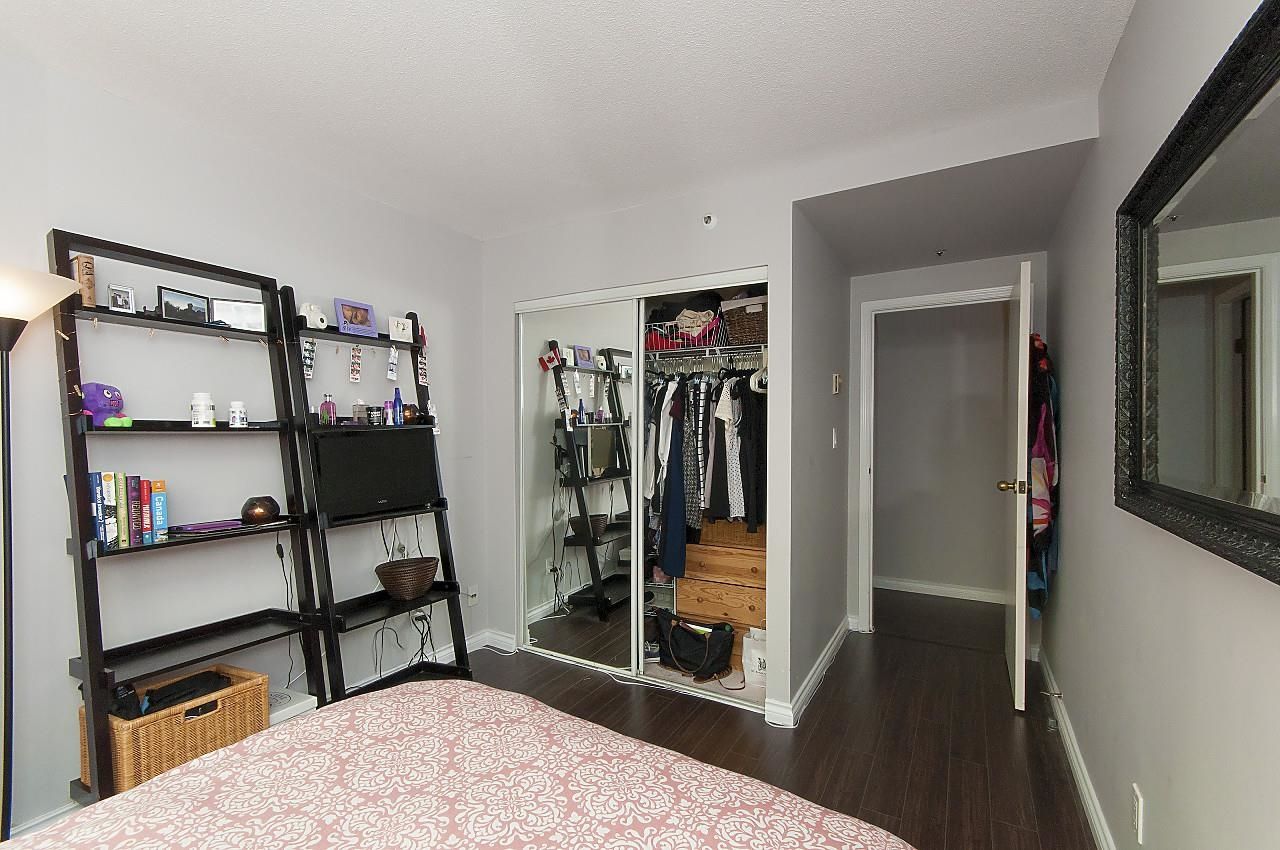 Listing Image 18