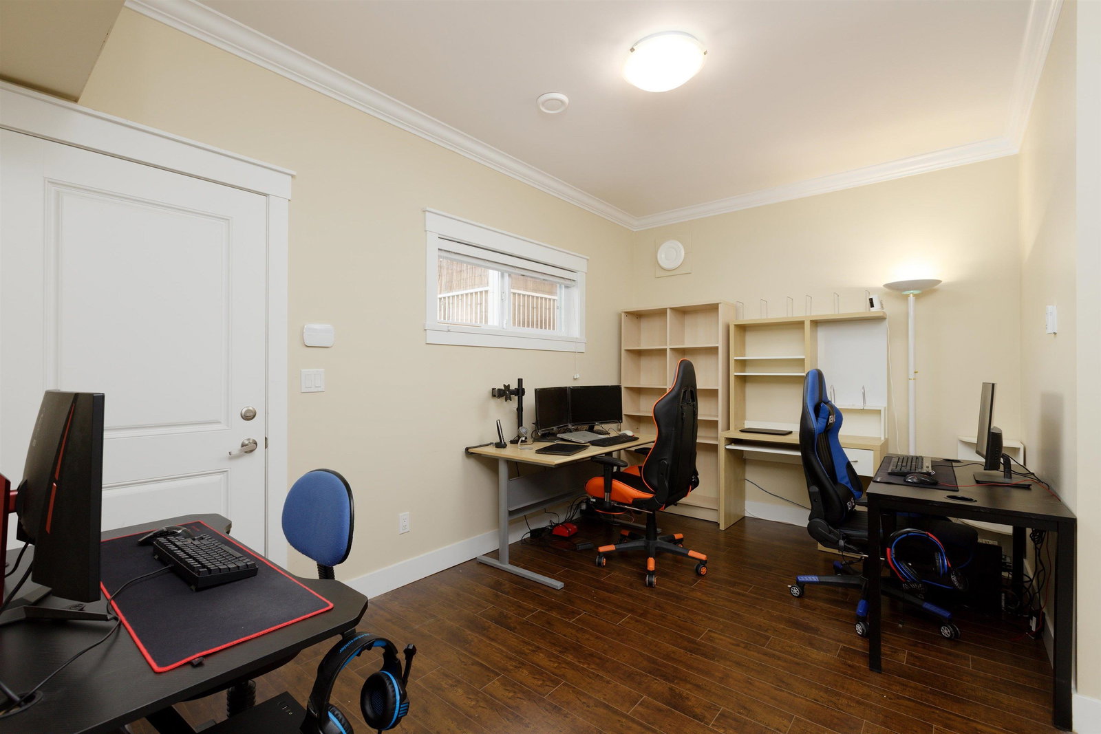 Listing Image 18
