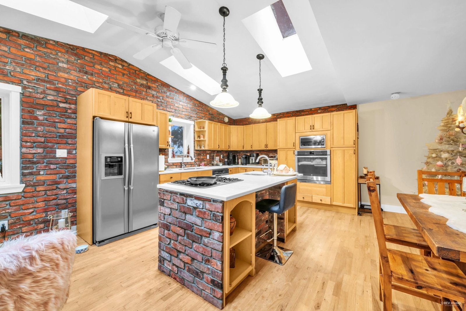 Listing Image 13