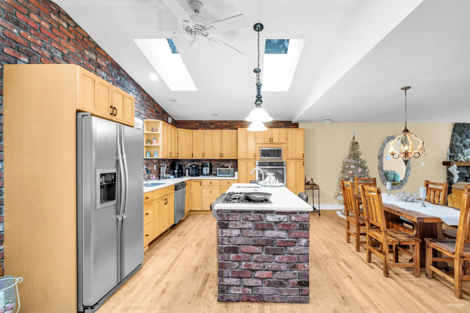 Listing Image 14