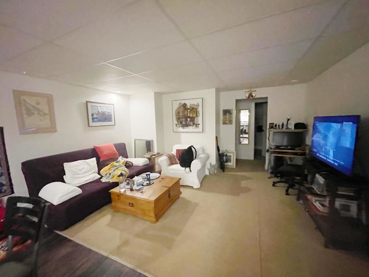 Listing Image 33