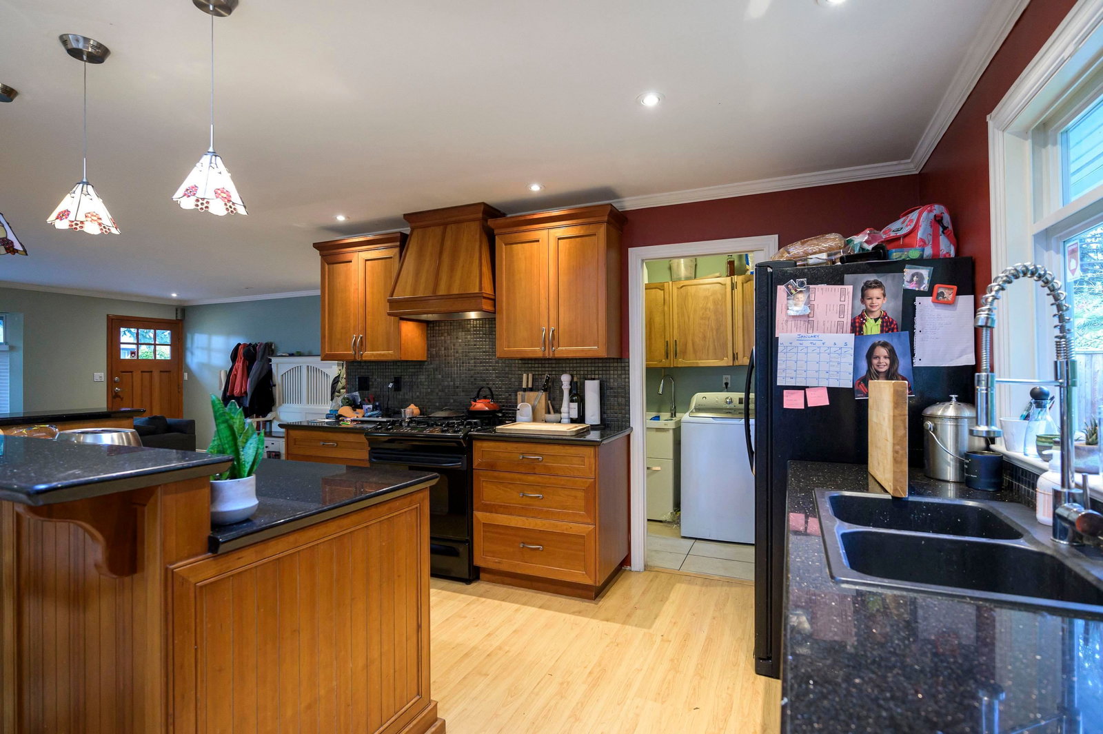 Listing Image 13
