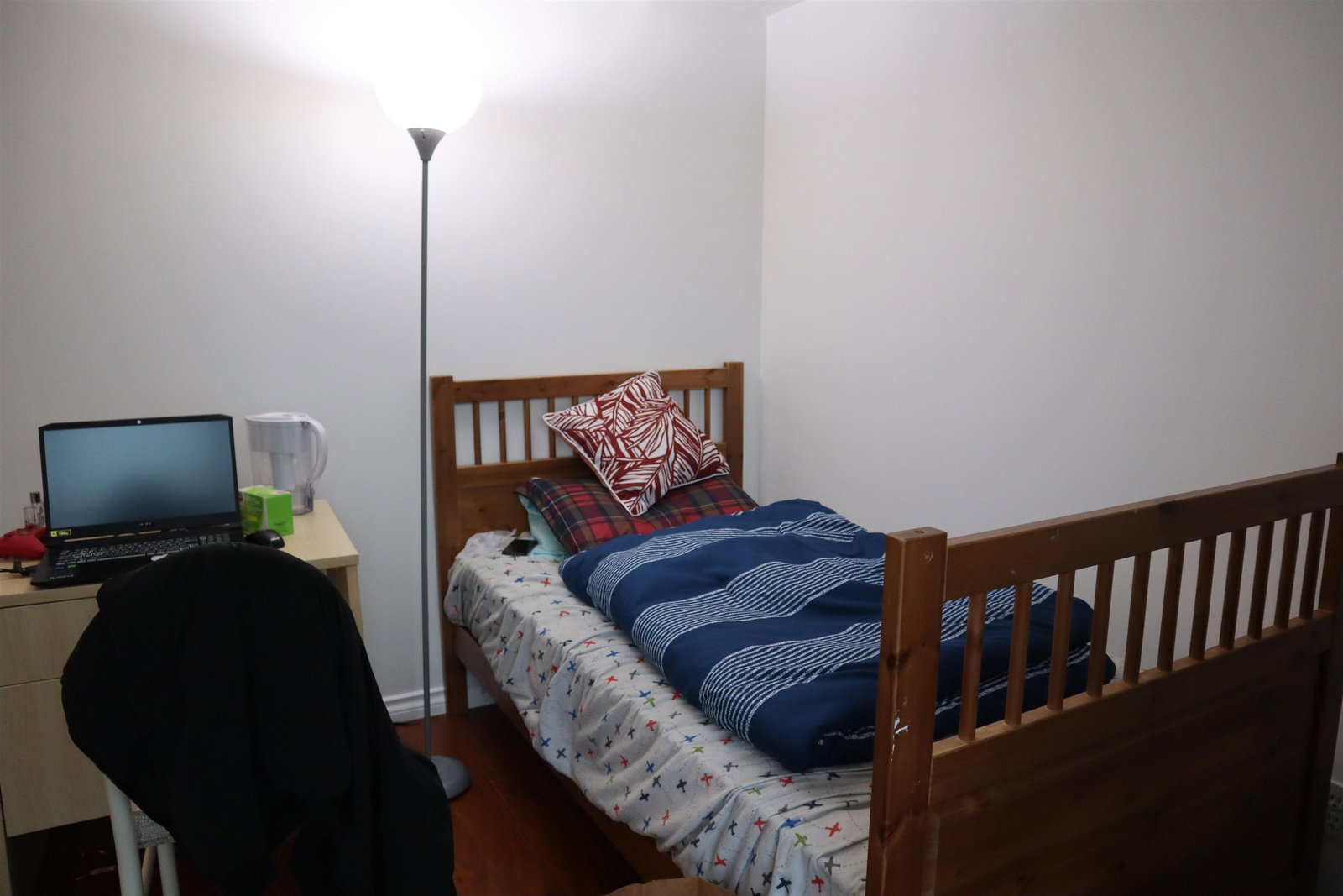 Listing Image 9