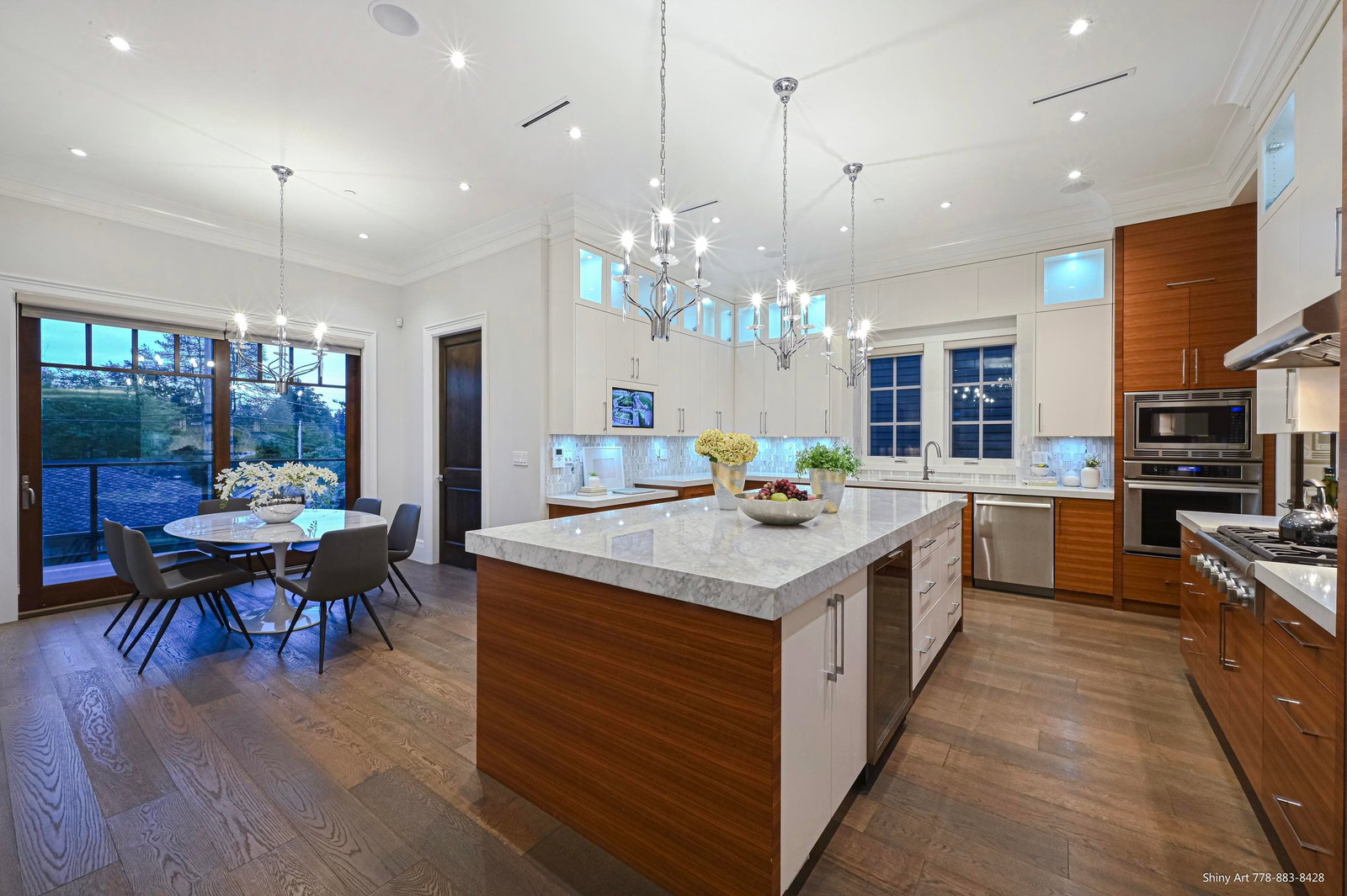 Listing Image 9