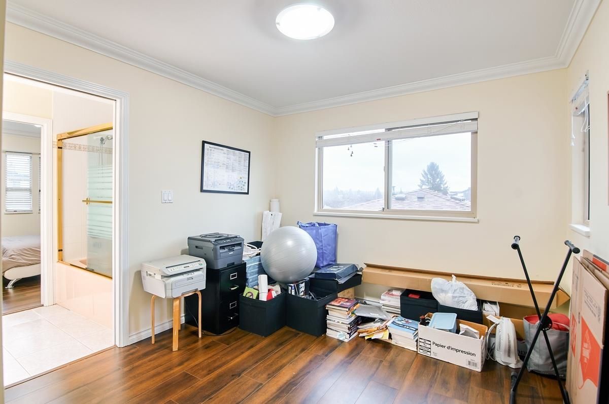 Listing Image 23
