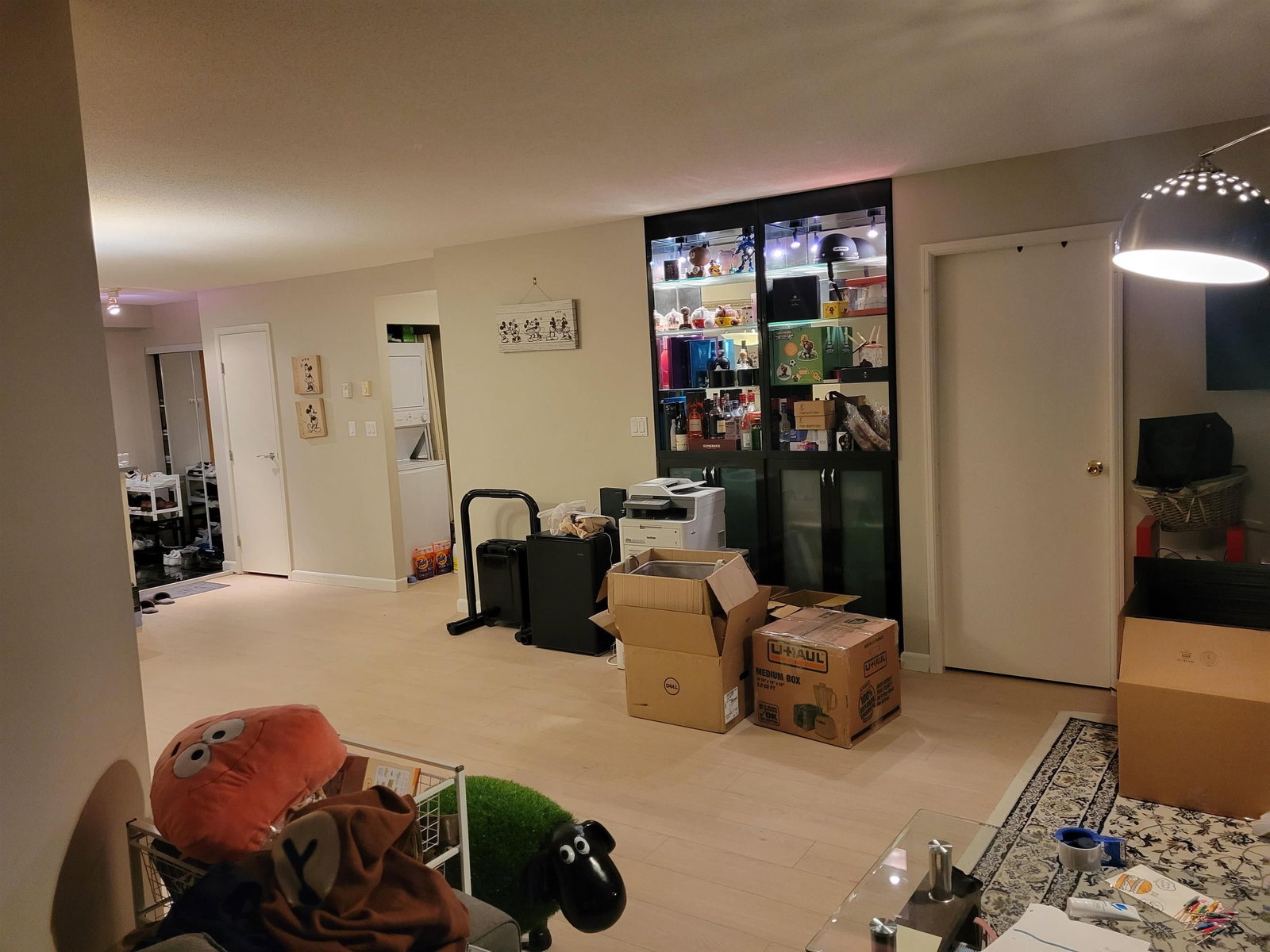 Listing Image 9