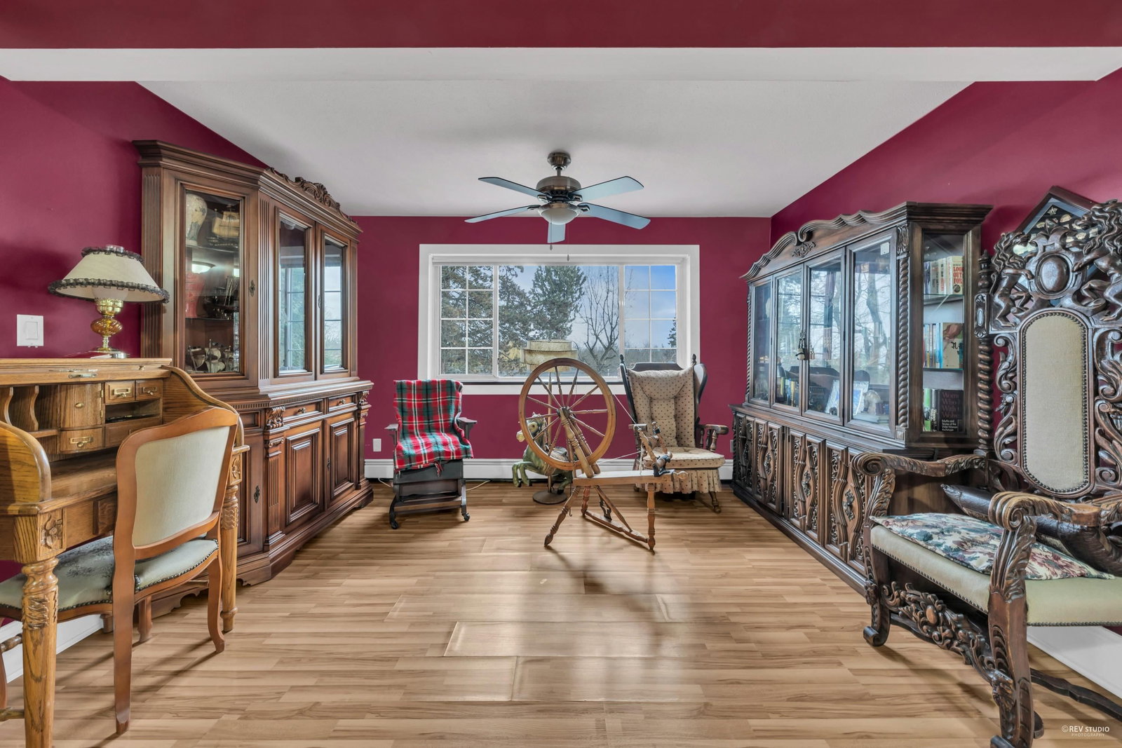 Listing Image 10