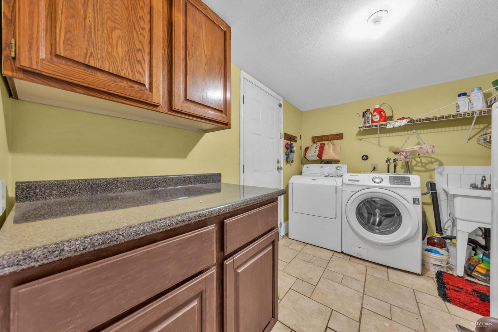 Listing Image 17